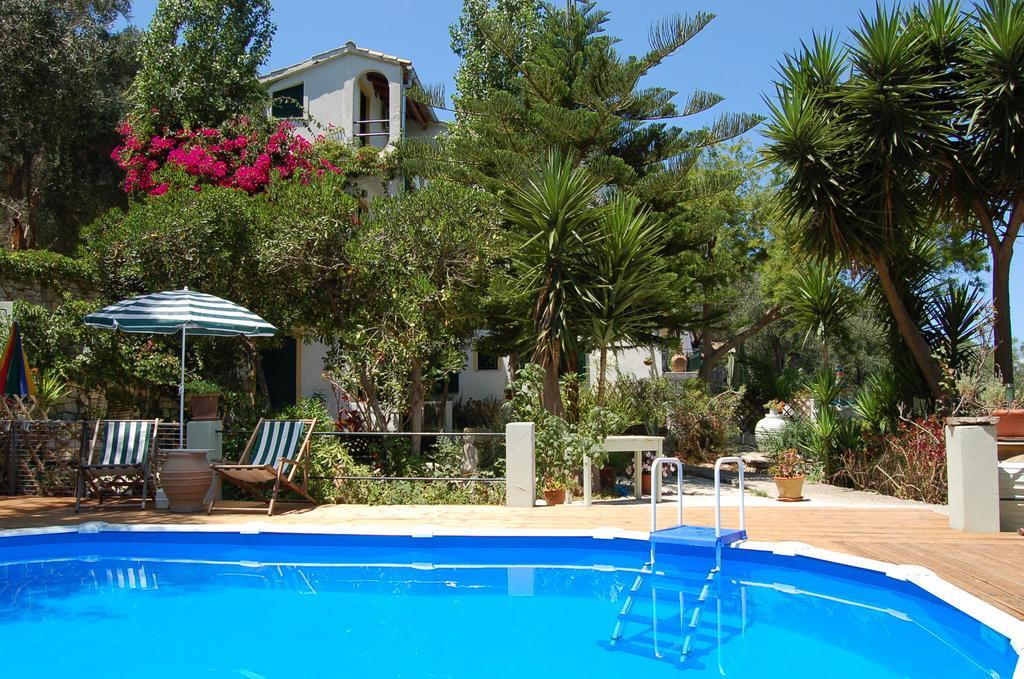 Kanoni Beach Apartments Λάκκα Εξωτερικό φωτογραφία