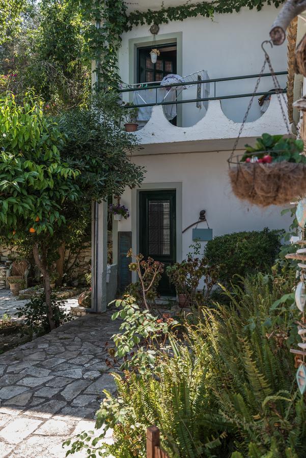 Kanoni Beach Apartments Λάκκα Εξωτερικό φωτογραφία
